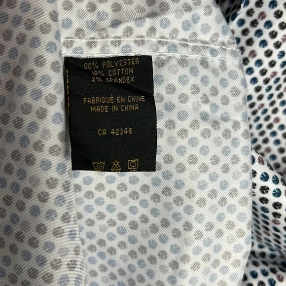 A.K.A. silk look dress shirt . Sz 1X., two tone contrasting cuff - Picture 9 of 11